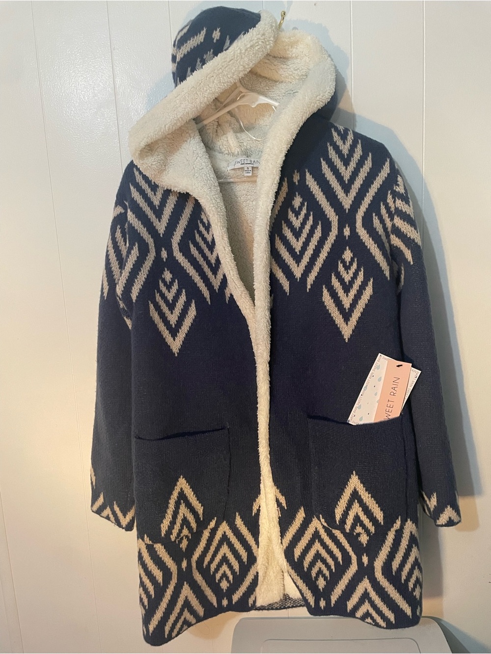Ocean Blue & Ivory Knit Hooded Cardigan Kimono by Sweet Rain | MSRP $75